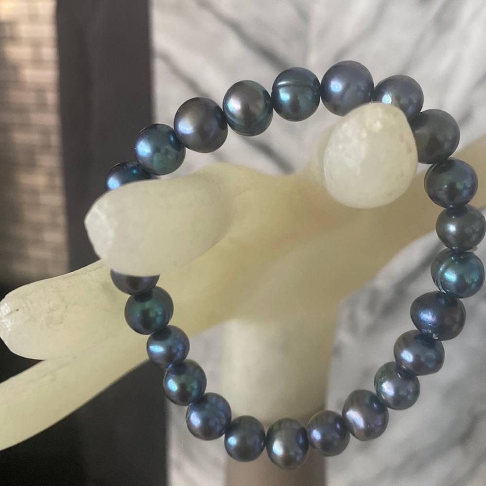 Elegant fresh water Pearl Bracelet - Picture 6 of 6